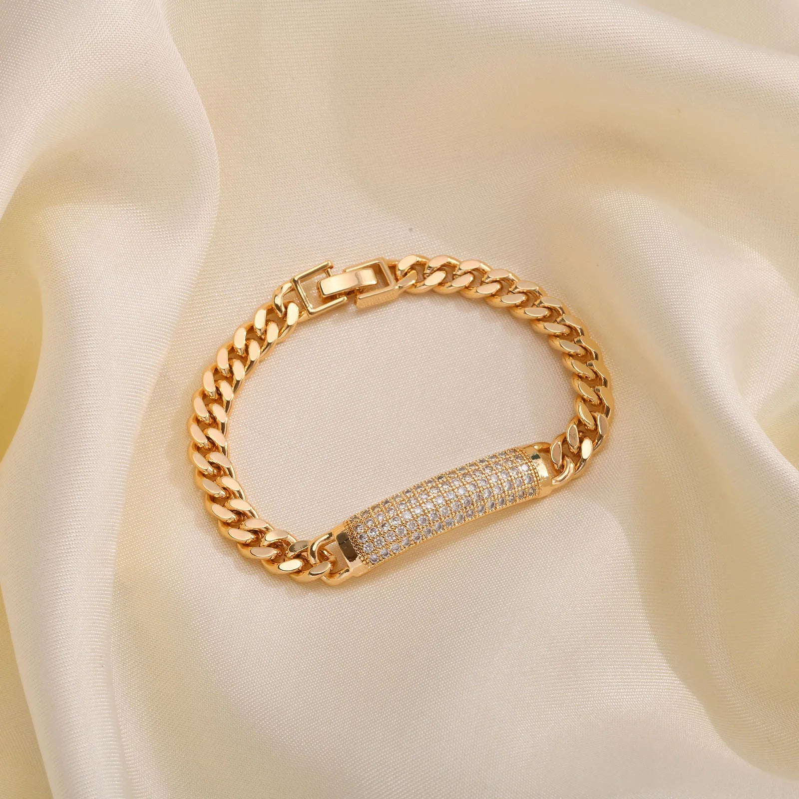 18k Gold Diamond Bar Cuban Link Bracelet - Drip Culture Jewelry
