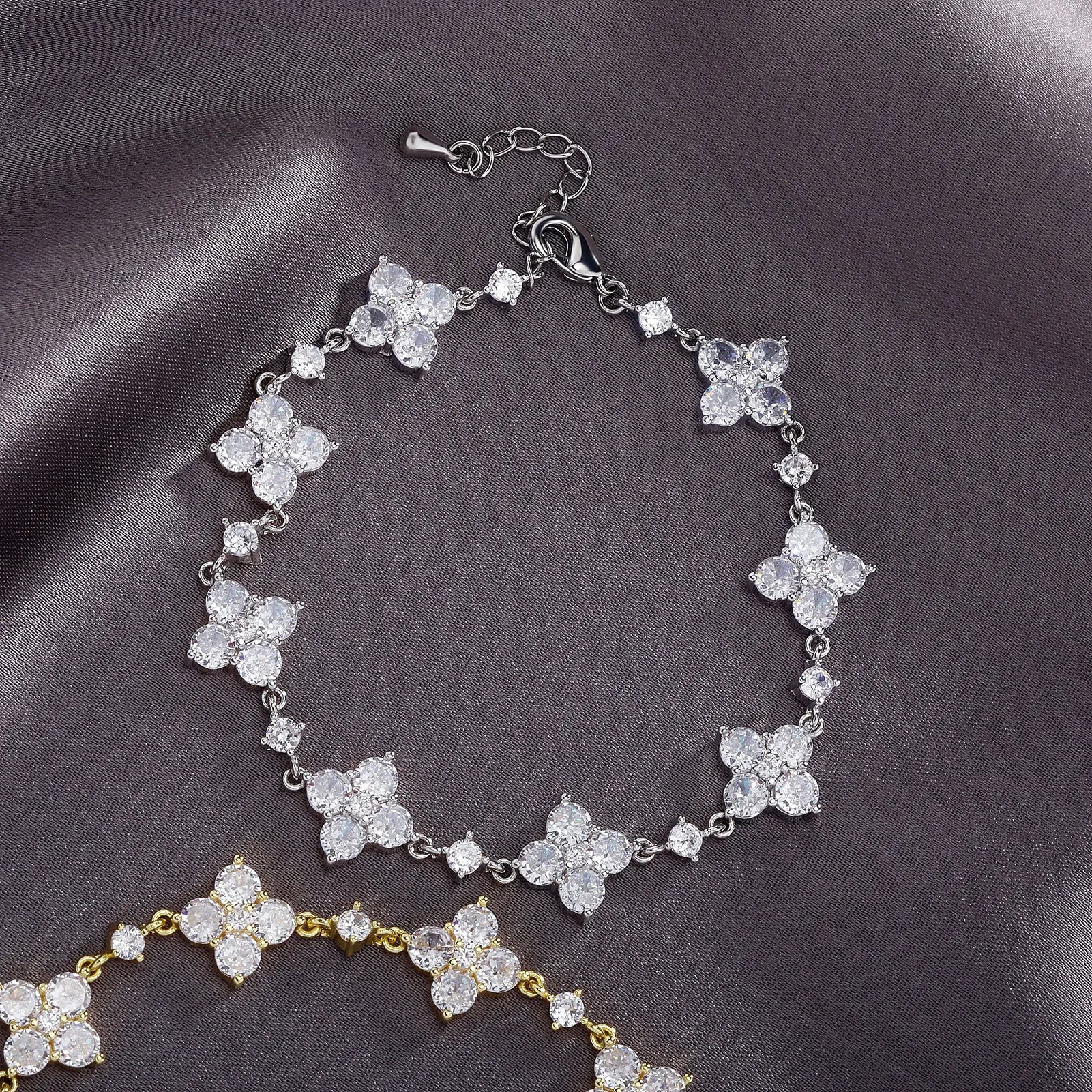 18k Gold Diamond Clover Bracelet - Drip Culture Jewelry