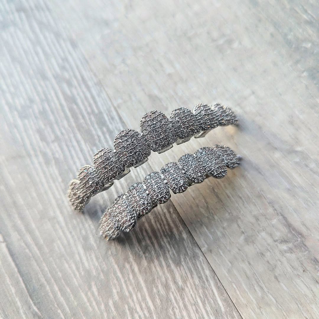 18k Gold Diamond Grillz - Drip Culture Jewelry