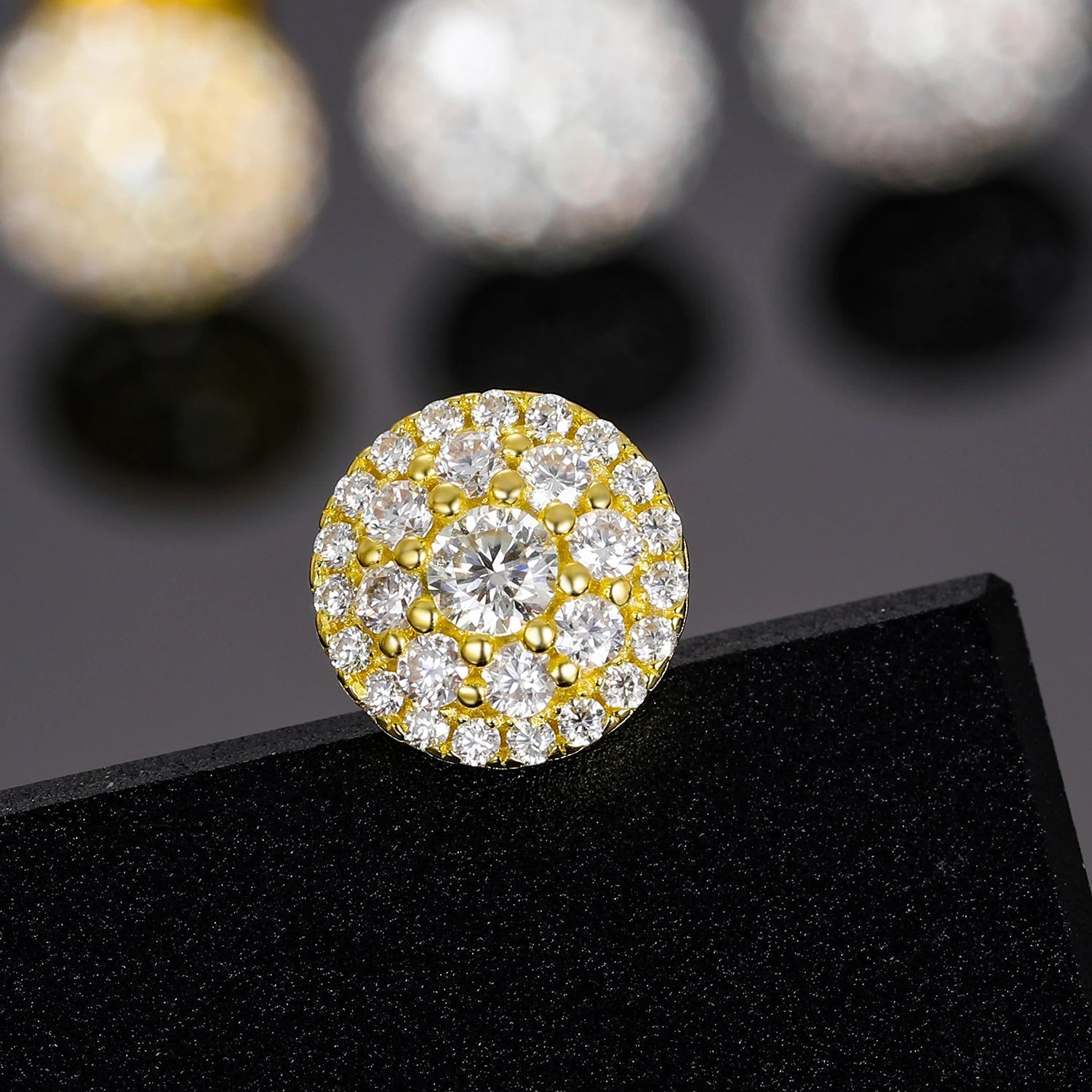 18k Gold Moissanite Diamond Cluster Earrings - Drip Culture Jewelry