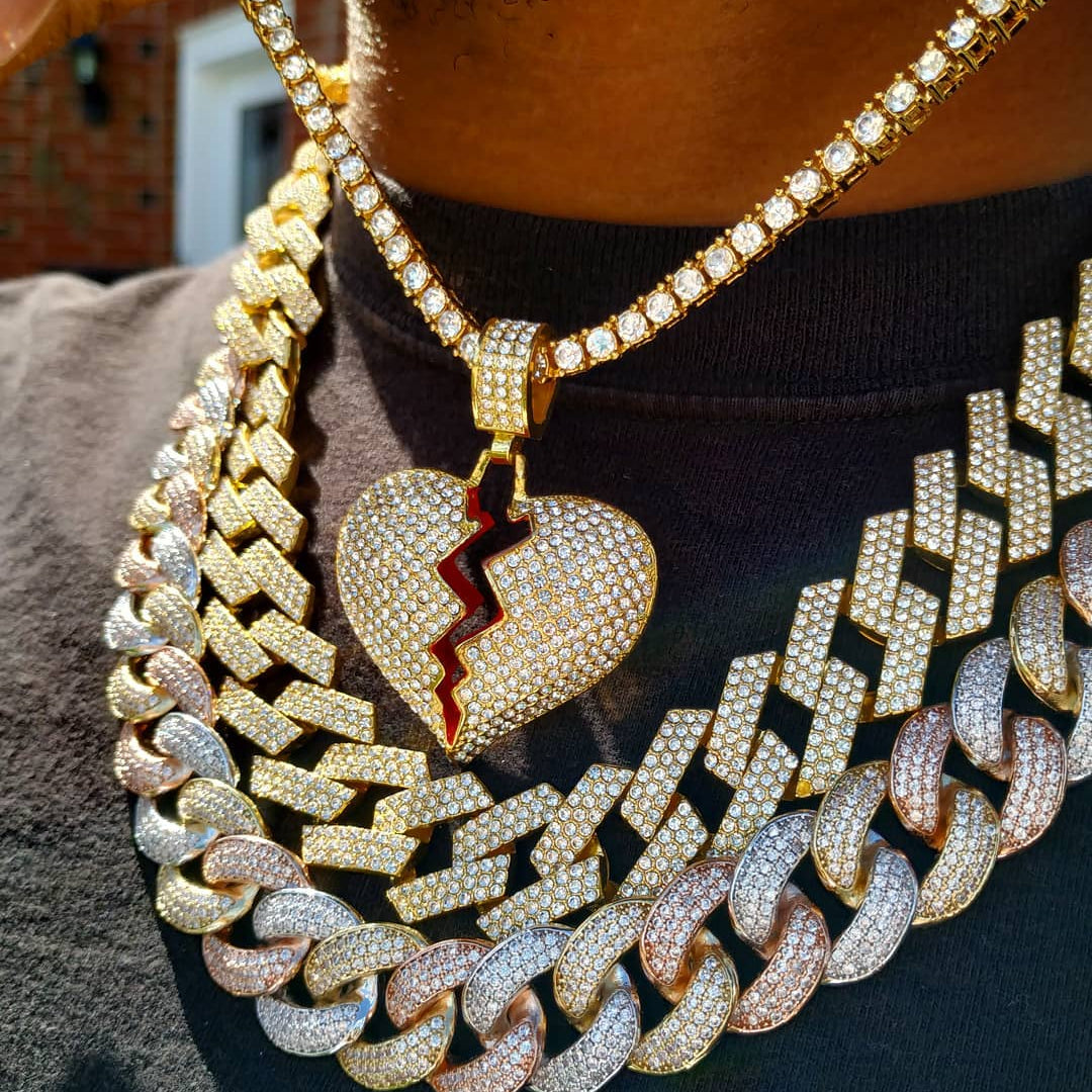 18K Gold Diamond Broken Heart - Drip Culture Jewelry