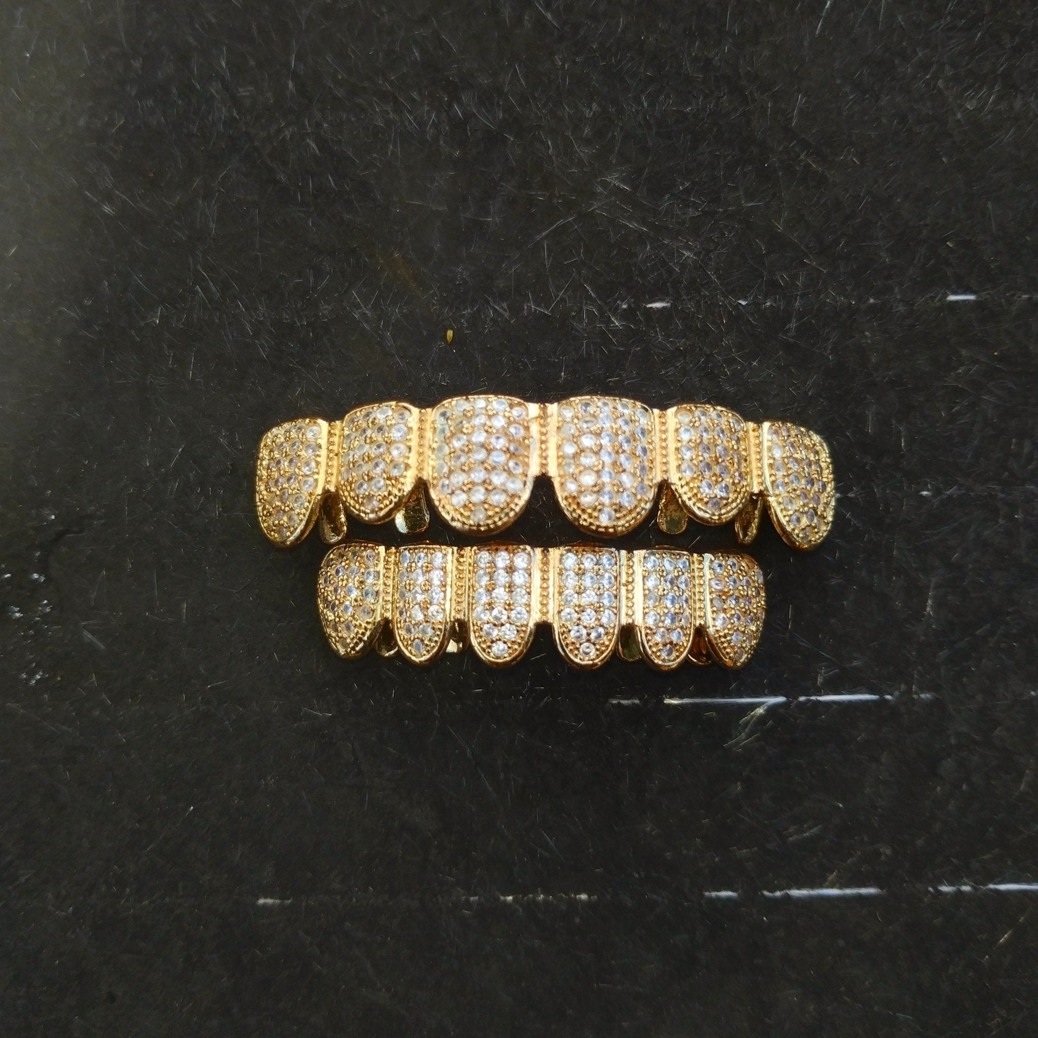 18K Gold Diamond Grillz - Drip Culture Jewelry