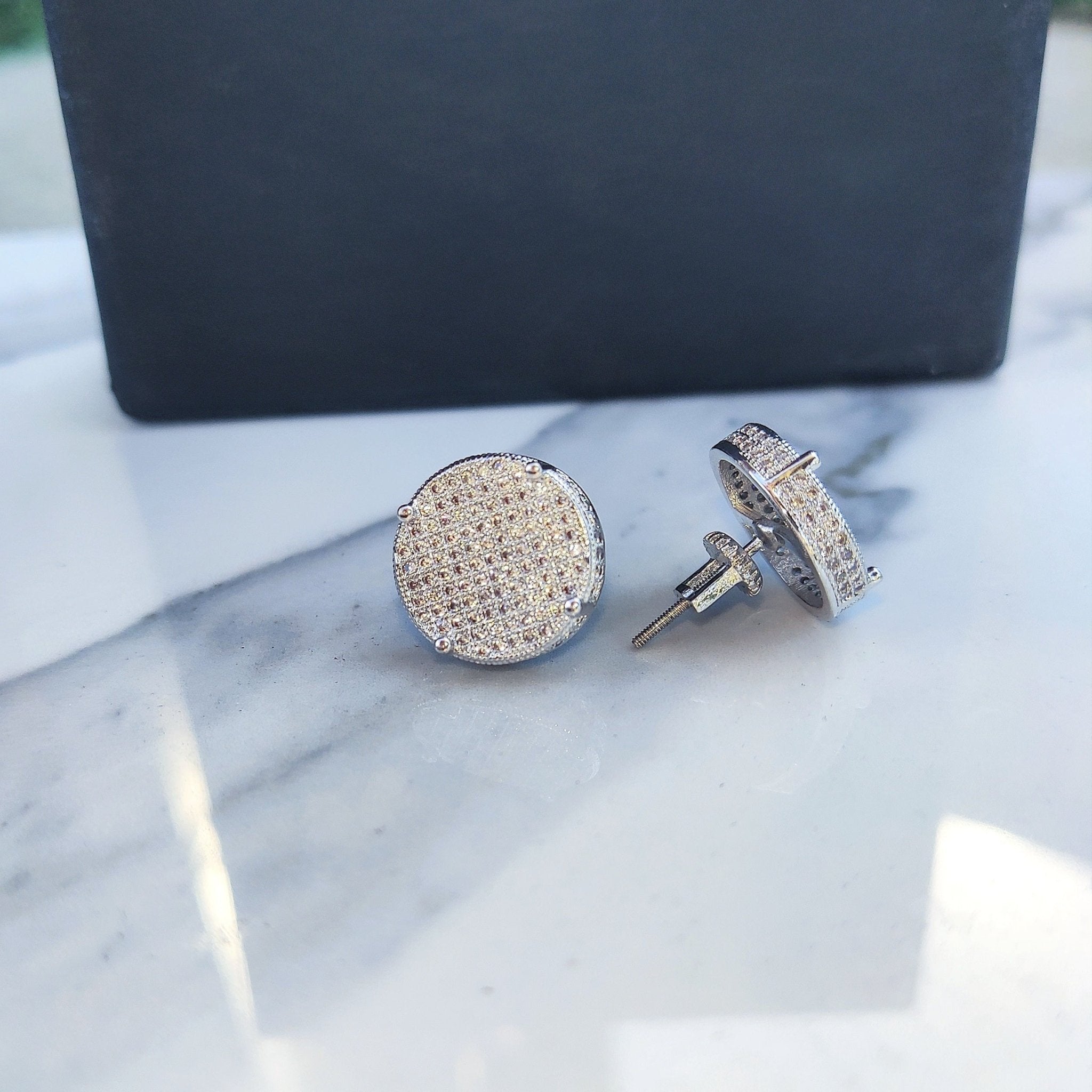 18k Gold Diamond Stud Earrings - Drip Culture Jewelry