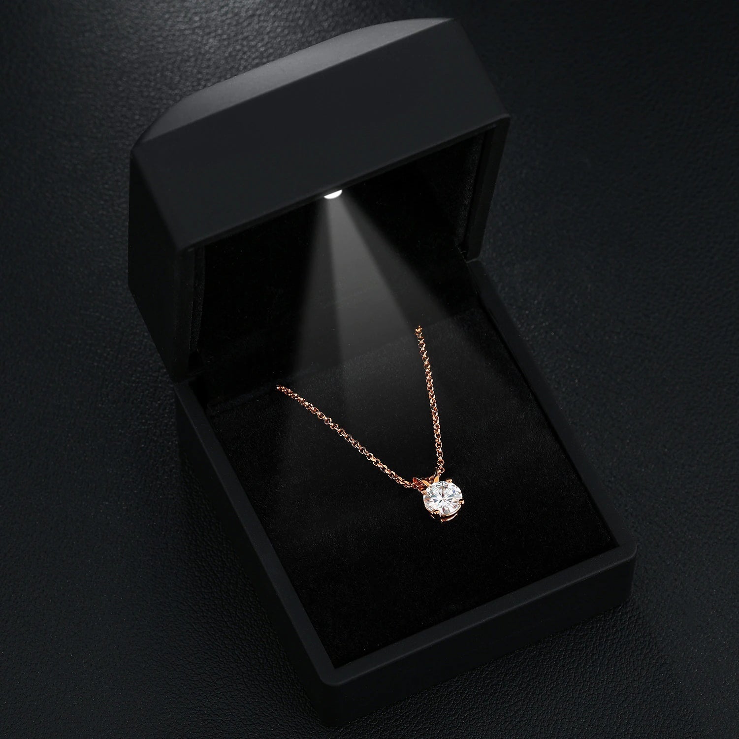 Moissanite Single Diamond Pendant - Drip Culture Jewelry