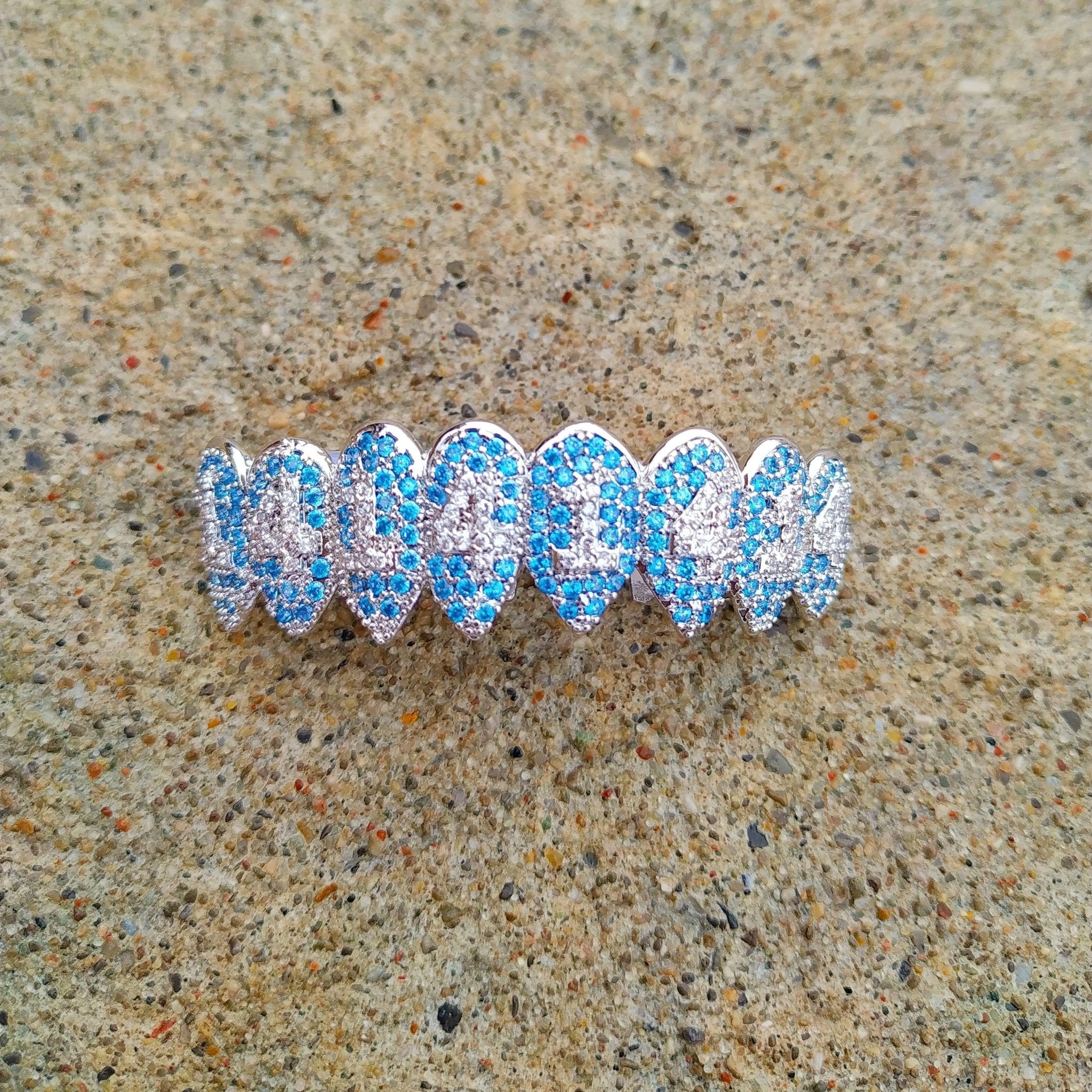Platinum Diamond 1400 Grillz - Drip Culture Jewelry