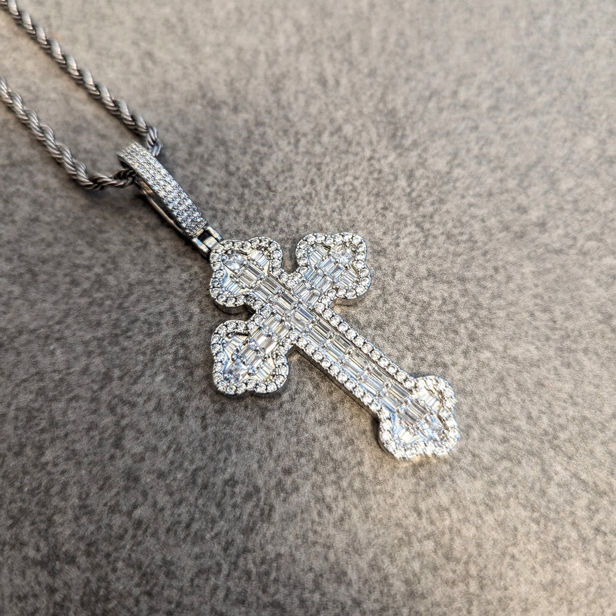 18k Gold Baguette Diamond Cross Pendant - Drip Culture Jewelry
