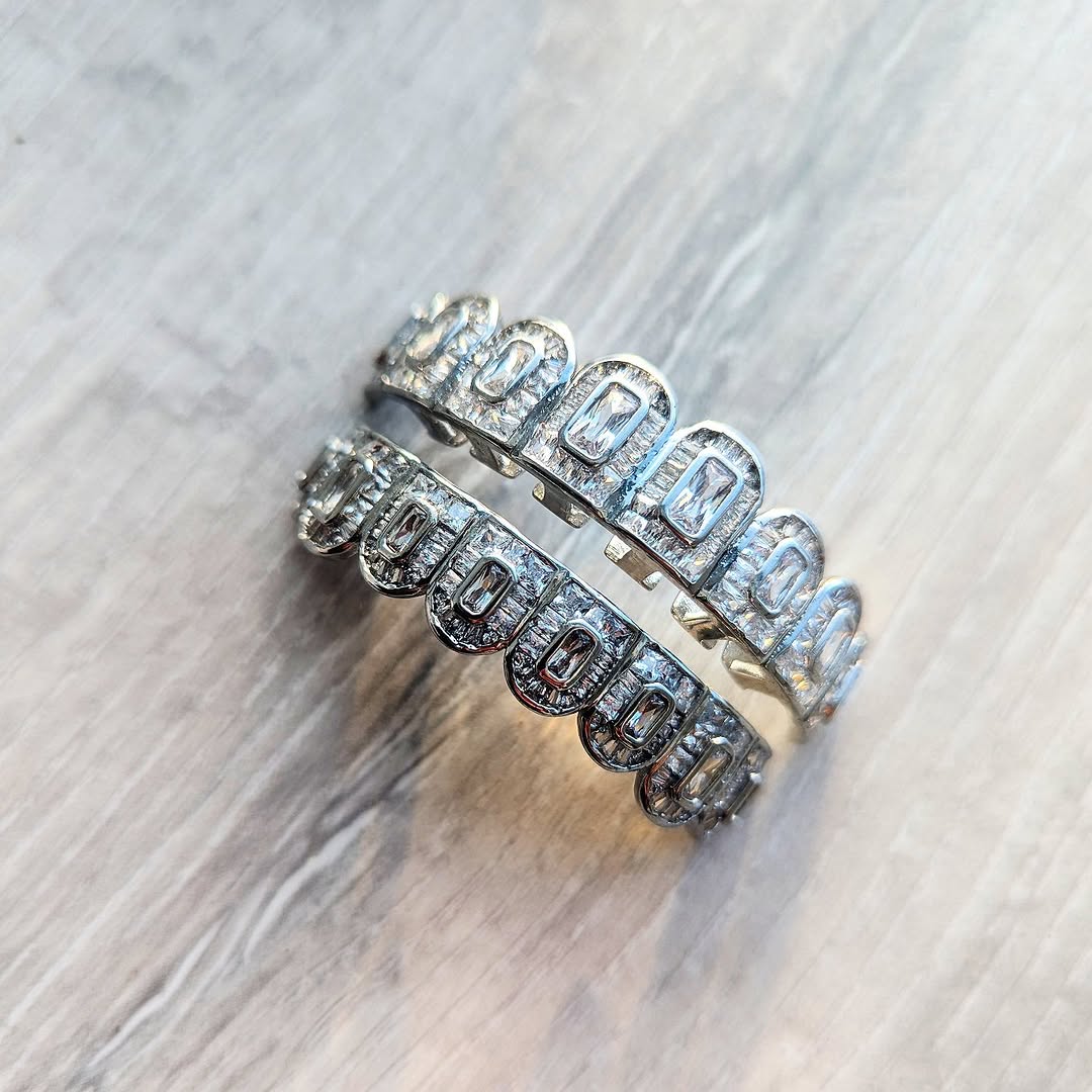 18K Gold Baguette Diamond Grillz - Drip Culture Jewelry