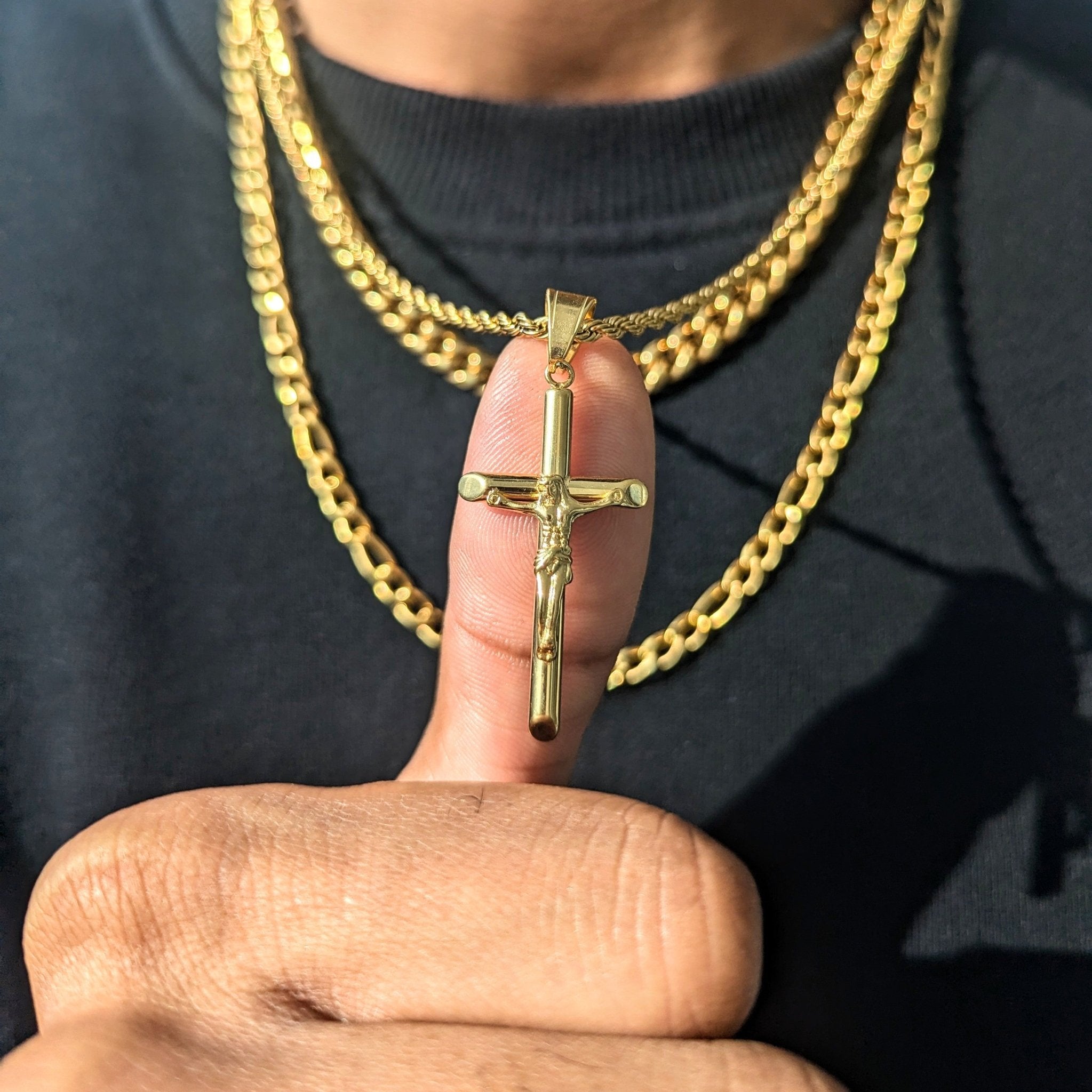 18K Gold Classic Crucifix - Drip Culture Jewelry