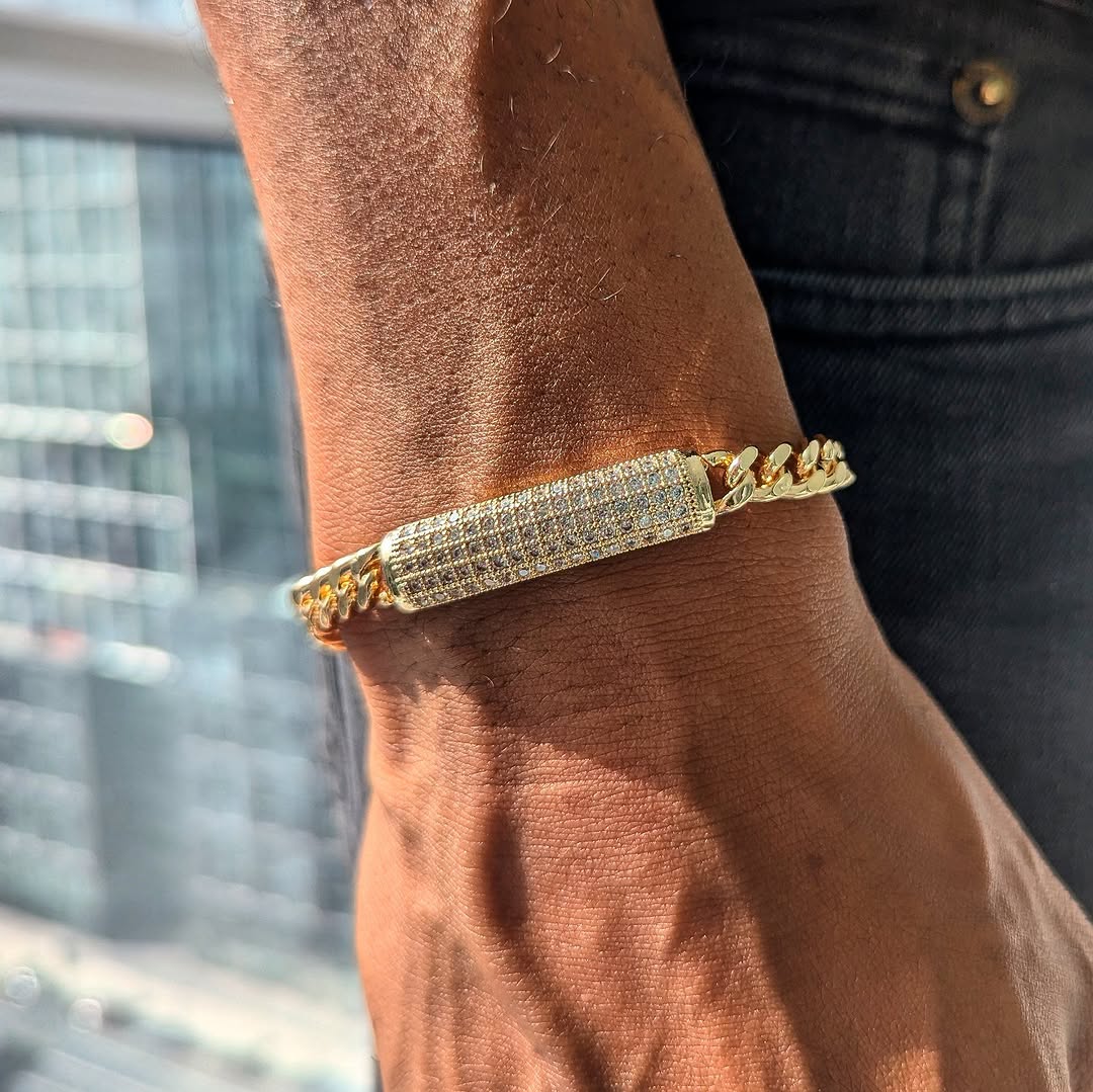 18k Gold Diamond Bar Cuban Link Bracelet - Drip Culture Jewelry