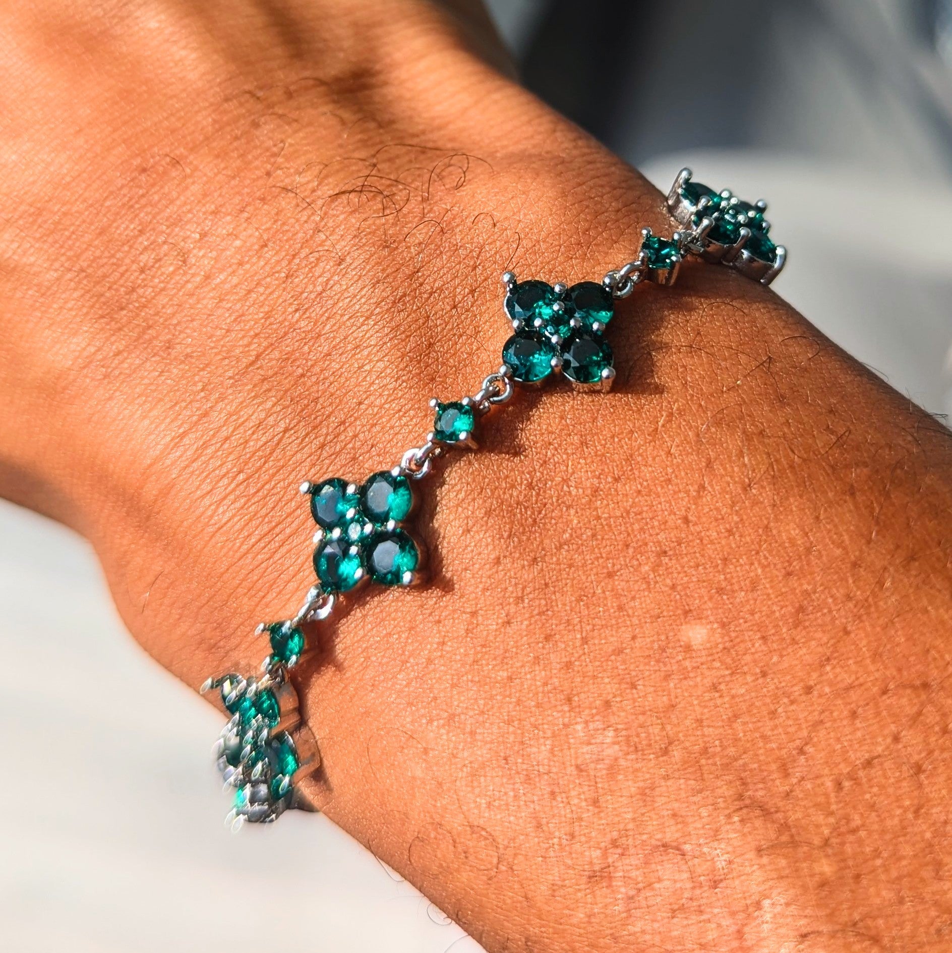 18k Gold Diamond Clover Bracelet - Drip Culture Jewelry