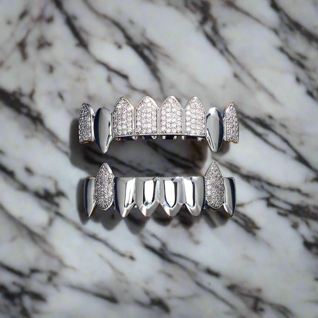 18k Gold Diamond, Plain Jane Fang Grillz - Vampire Grillz - Canine