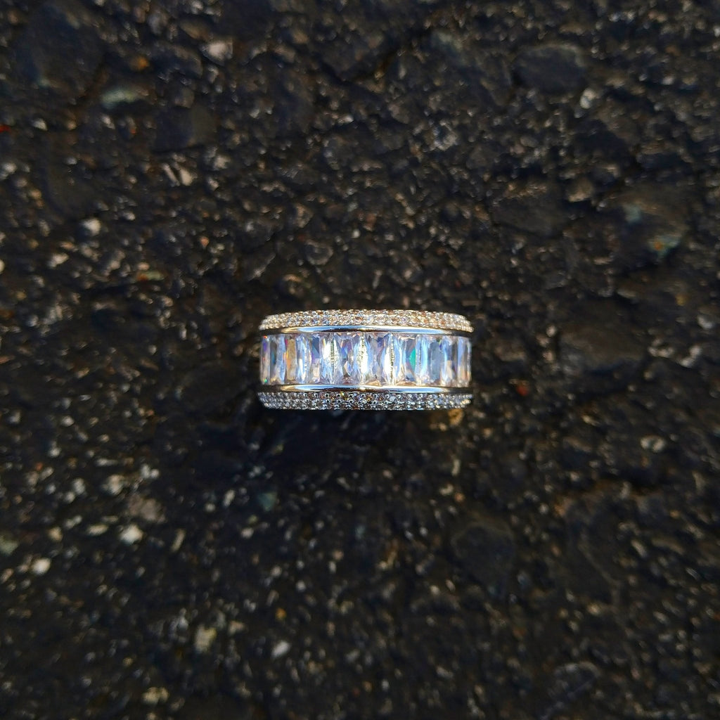 18k Gold Diamond Baguette Ring - Drip Culture Jewelry