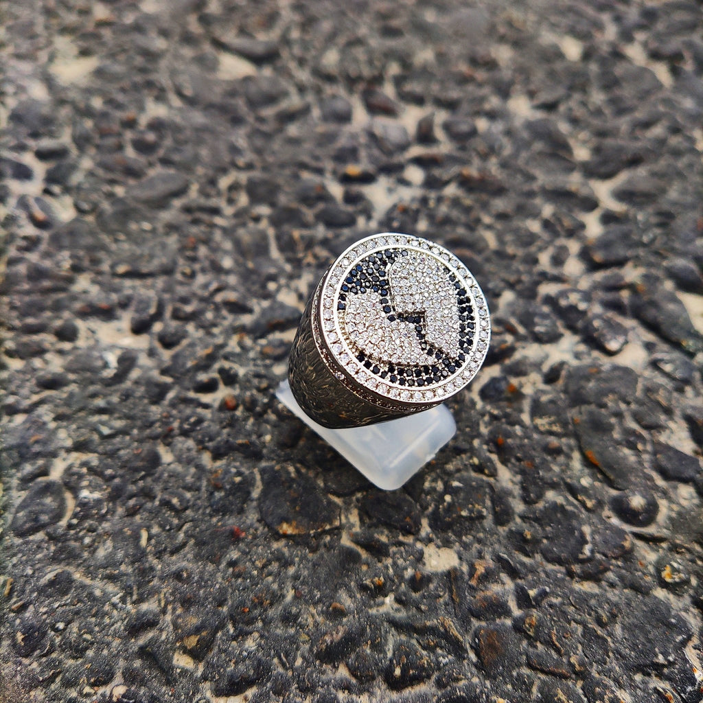 18K Gold Diamond Broken Heart Ring - Drip Culture Jewelry