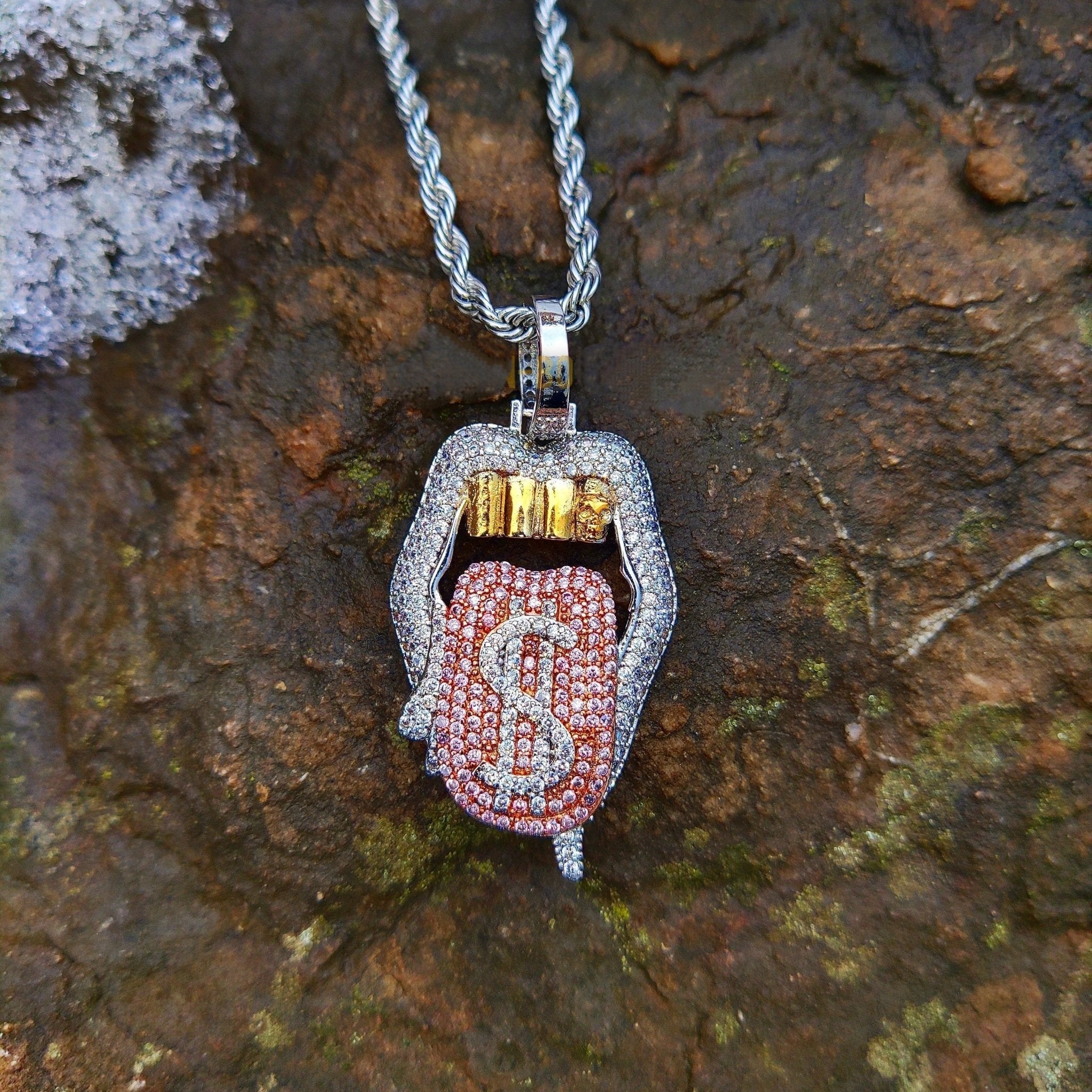 18K Gold Diamond Tongue - Drip Culture Jewelry
