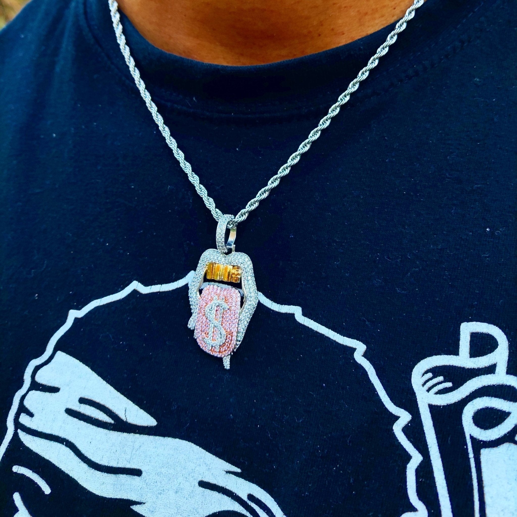18K Gold Diamond Tongue - Drip Culture Jewelry