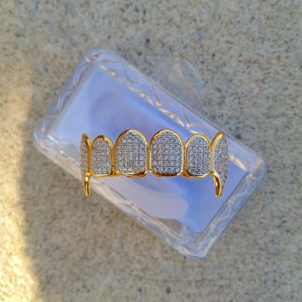 18K Gold Diamond Vampire Grillz - Drip Culture Jewelry
