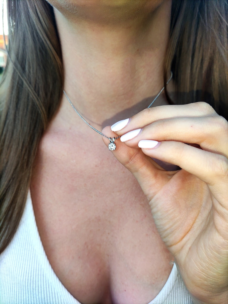 Moissanite Single Diamond Pendant - Drip Culture Jewelry